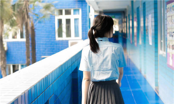 乌达如何找到一个可以帮助我生孩子的女人？