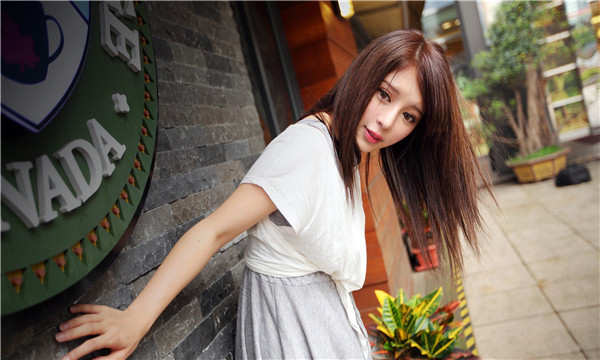 乌达想找一个女性生孩子给报酬-｛找个女人生孩子多少钱｝